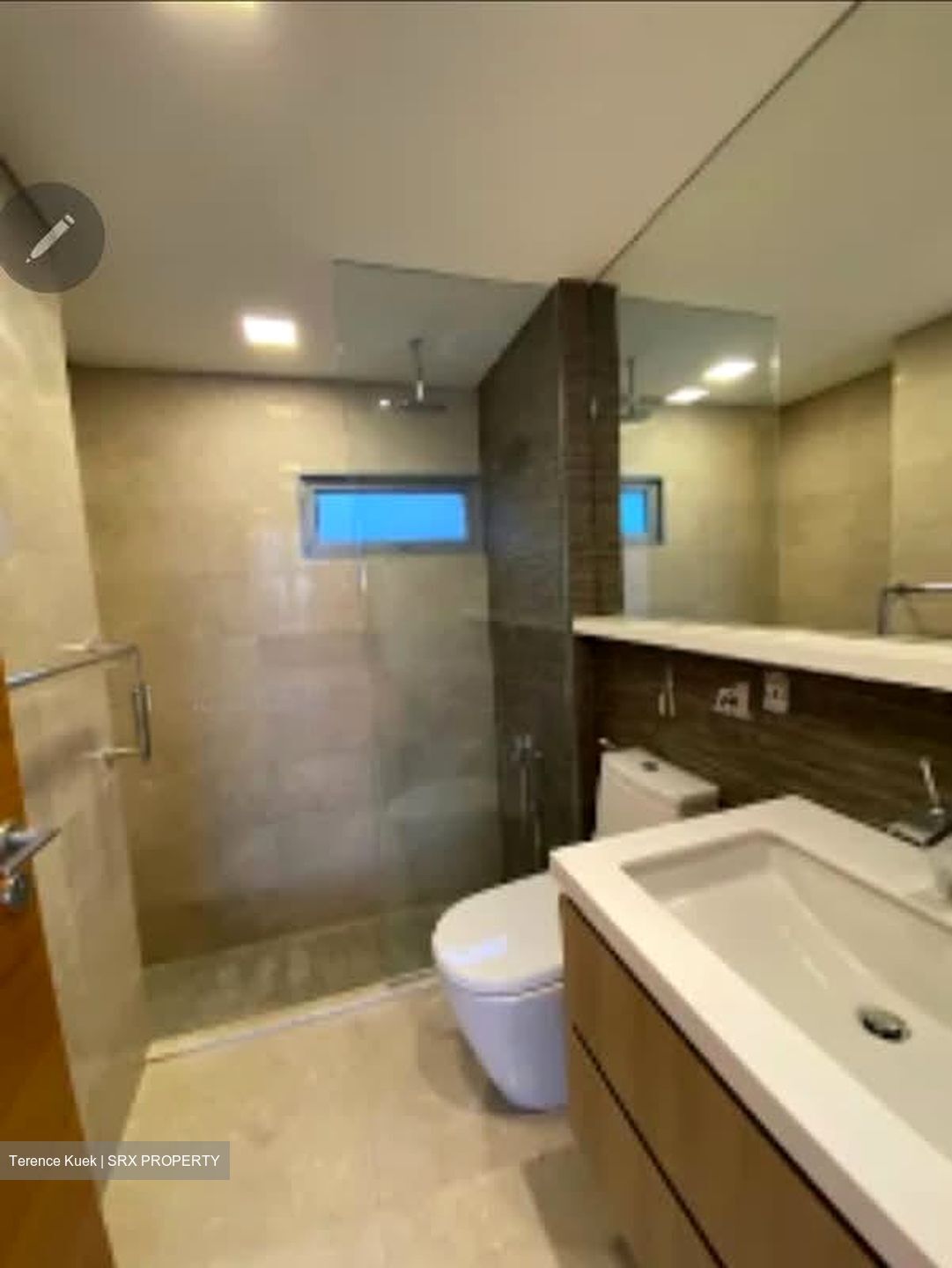 Woodhaven (D25), Condominium #557956491